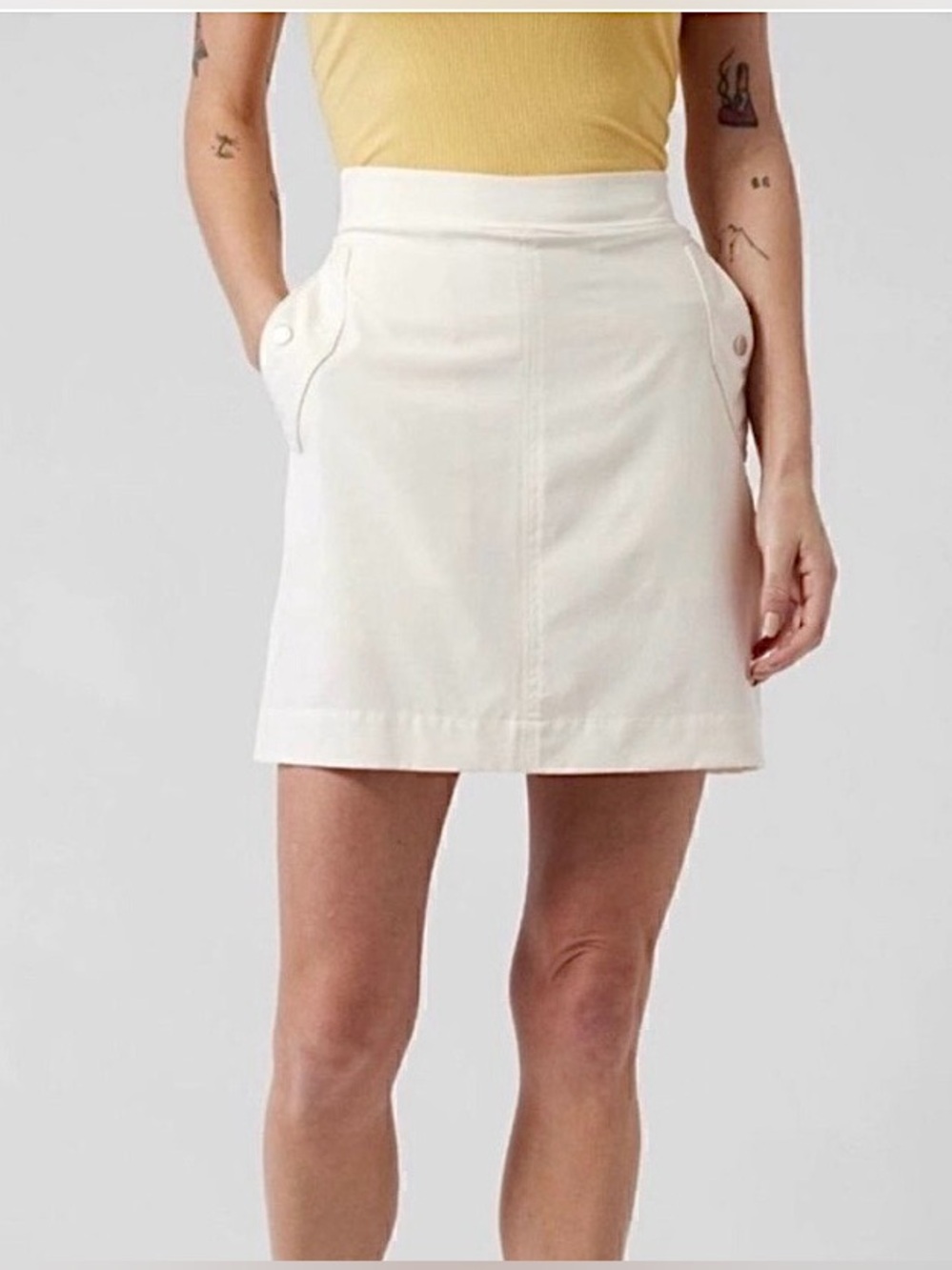 NWT Athleta Vienna Cargo Skort in Magnolia White- Size 12